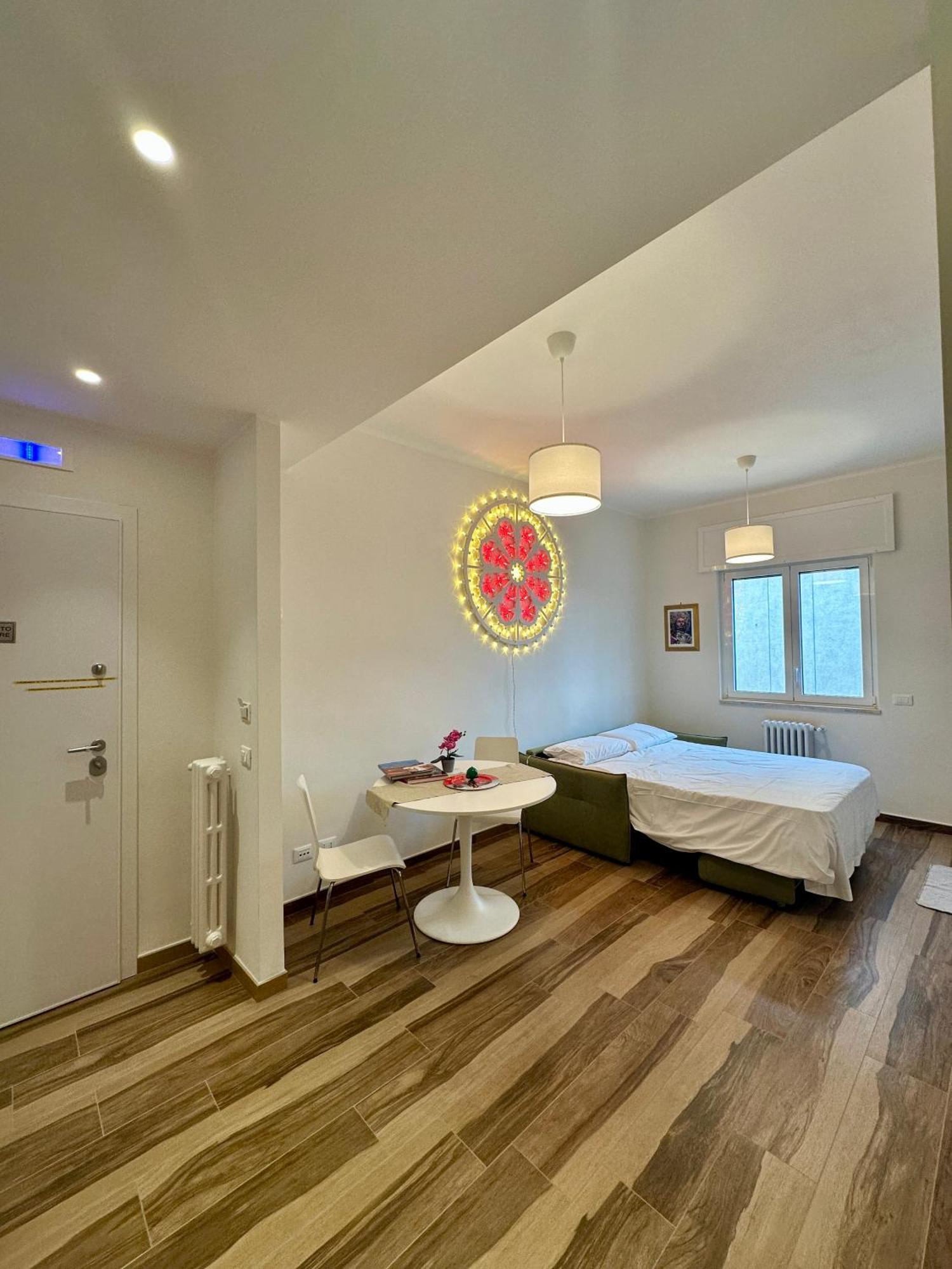 Rainbow Luxury Home Bari - Sea View Exteriér fotografie