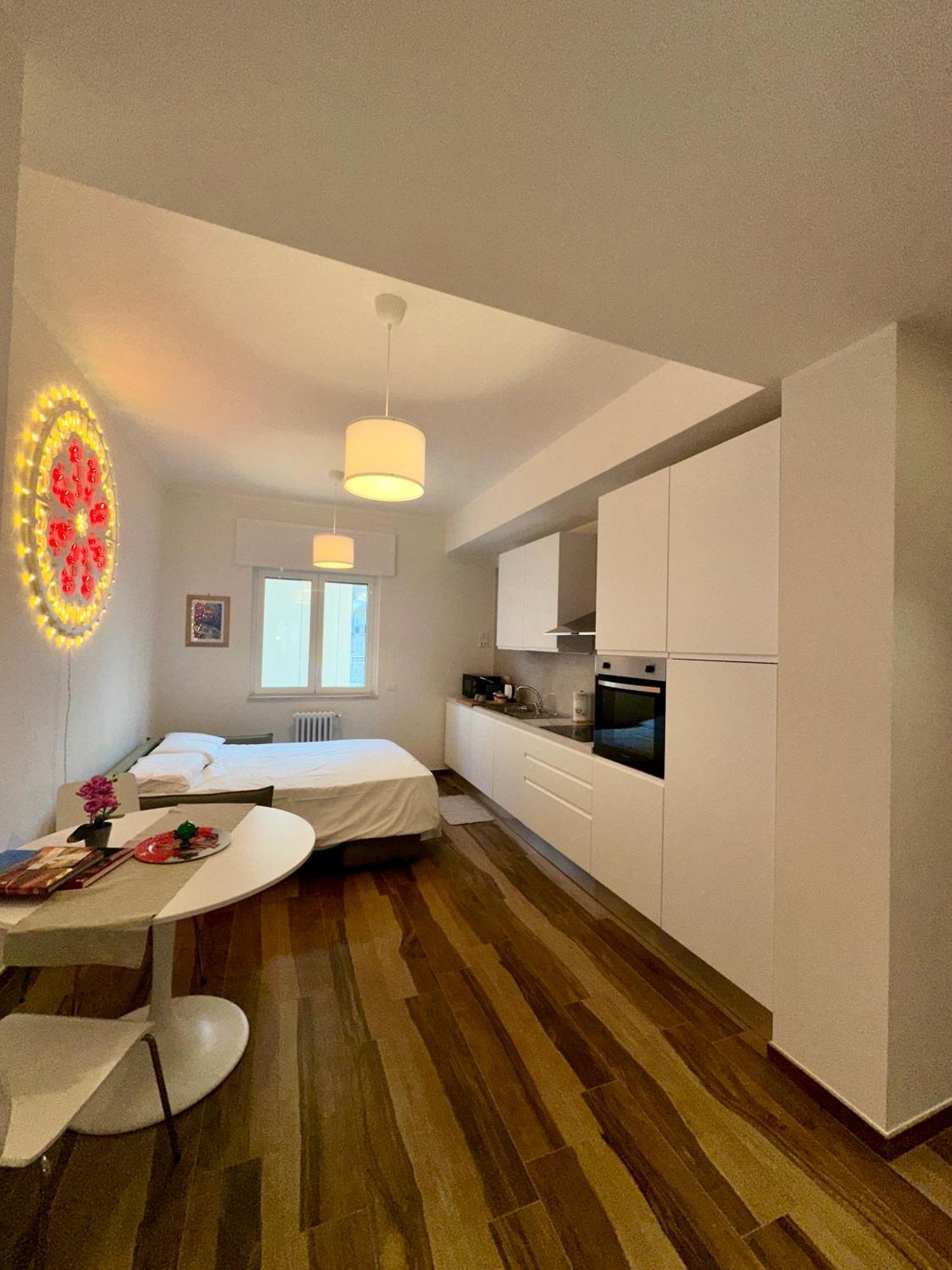 Rainbow Luxury Home Bari - Sea View Exteriér fotografie